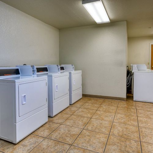 All Towne Suites, St. Robert, Missouri