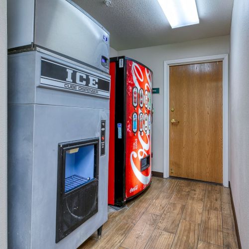 All Towne Suites, St. Robert, Missouri