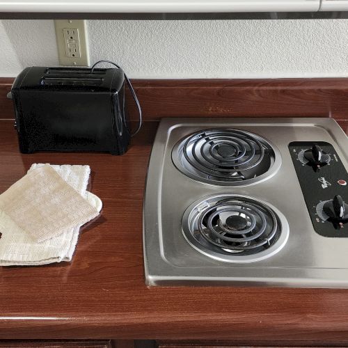 All Towne Suites, St. Robert, Missouri